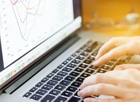 auditar Google Tag Manager GTM con LG Data One monitor con data